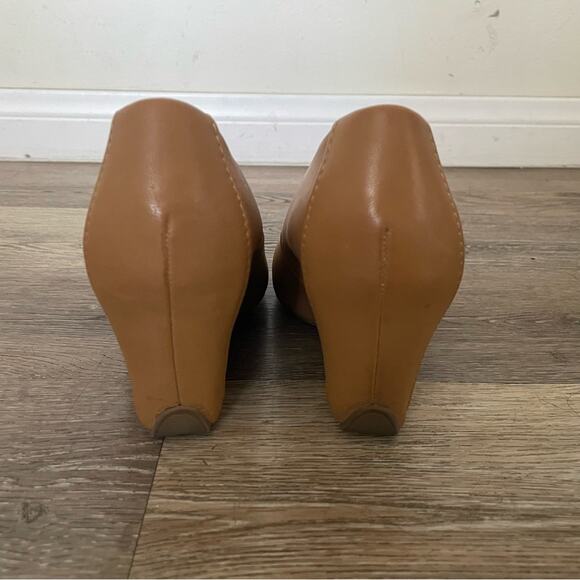 Kenneth Cole Reaction Women's Did U Tell Wedge Pump Size 10 - Picture 4 of 8